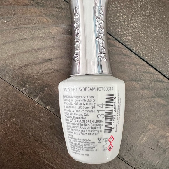 Artistic Colour Gloss Dazzling Daydream NEW Spring White Shimmer Gel Polish - Picture 6 of 6